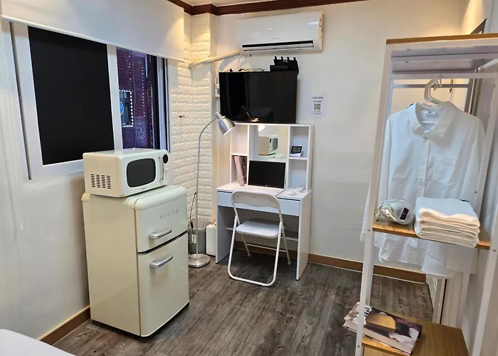 Urban Ks Hotel 2*